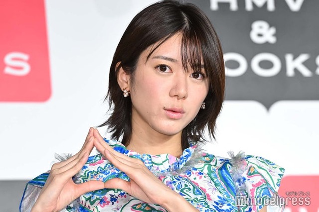 写真集「桃の眺め方」発売記念記者会見に出席した大西桃香（C）モデルプレス