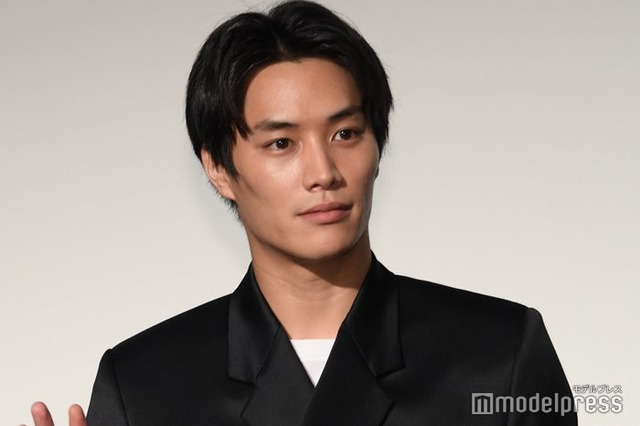 鈴木伸之（C）モデルプレス