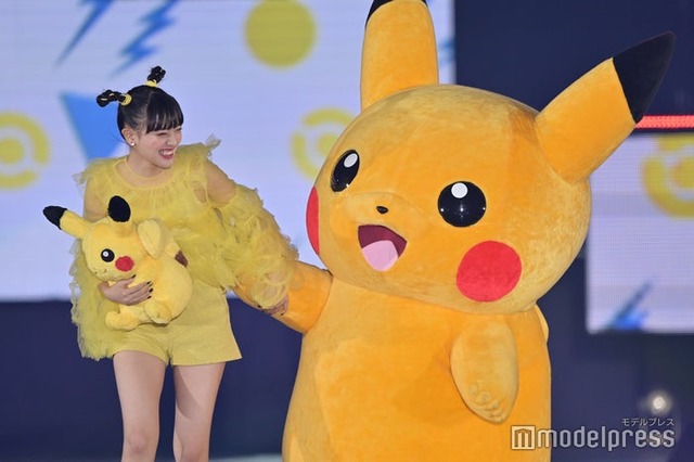 上坂樹里、ピカチュウ（C）モデルプレス