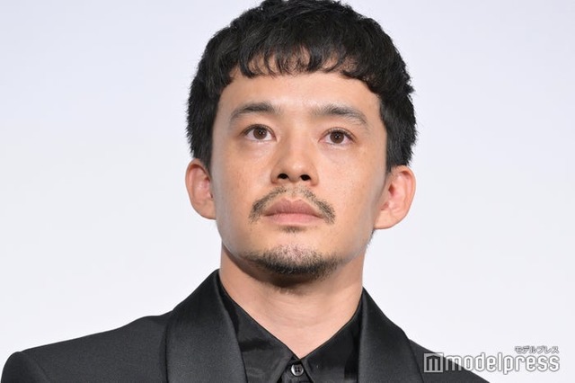 池松壮亮（C）モデルプレス