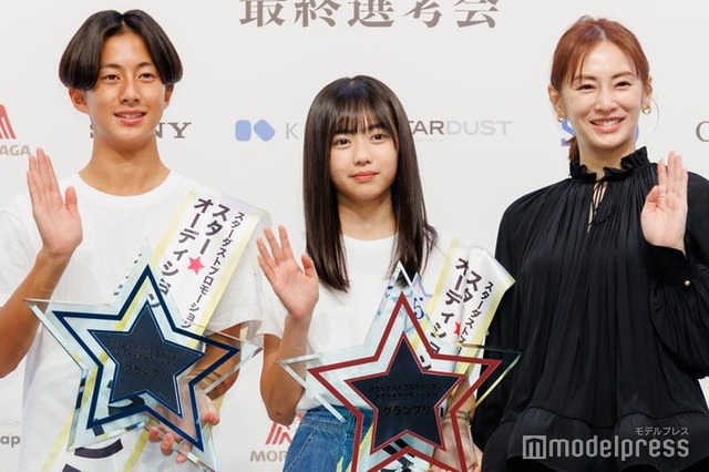 佐藤来未登さん、原田花埜さん、北川景子（C）モデルプレス
