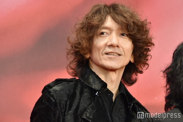 吉井和哉（C）モデルプレス