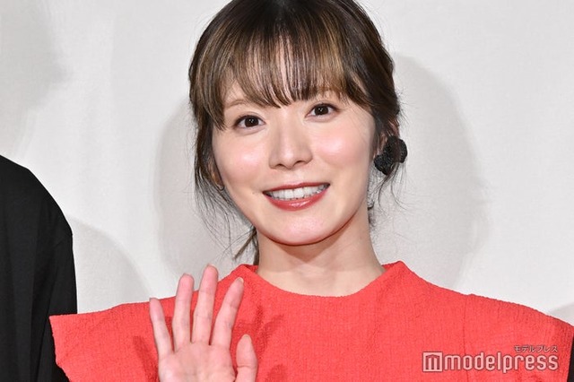 完成披露上映会イベントに出席した松岡茉優（C）モデルプレス