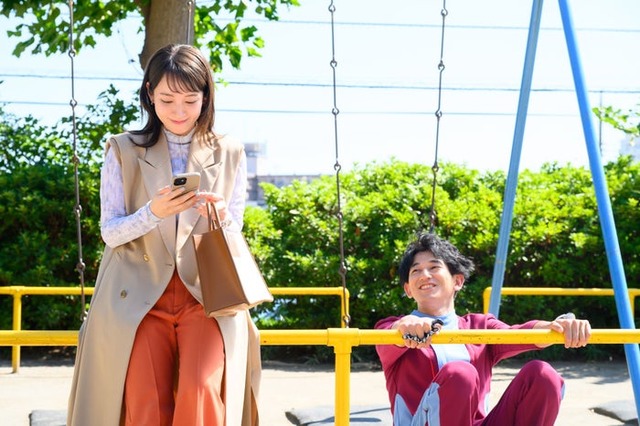 吉岡里帆、永山瑛太「時をかけるな、恋人たち」第2話（C）フジテレビ