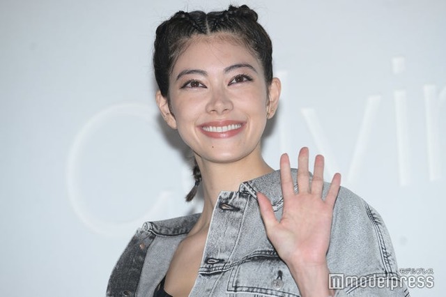 「Calvin Klein」フォトコールに登場した森星（C）モデルプレス