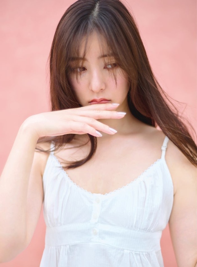 新木優子 スペシャルブック「yuko araki 29.」裏表紙（C）SDP