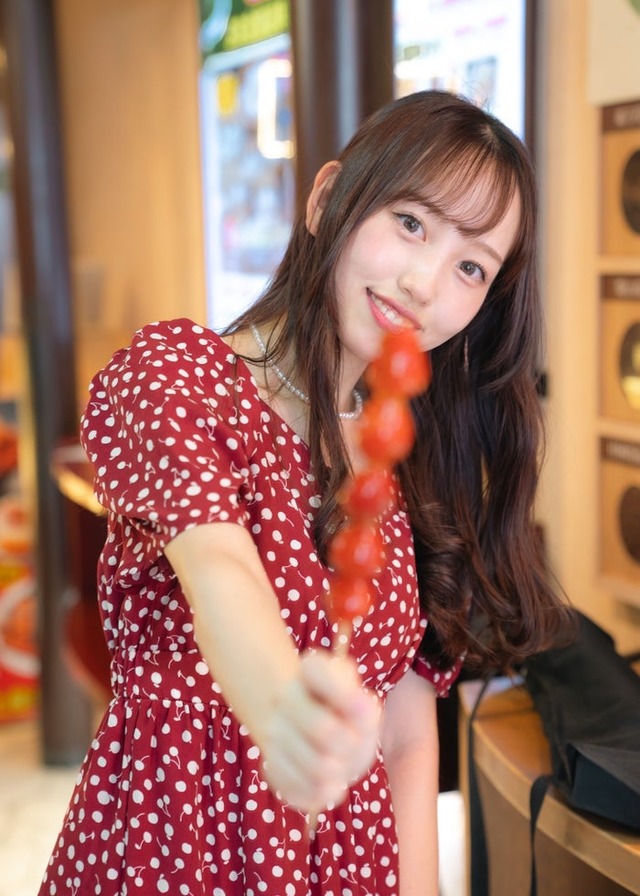 モデルプレスのインタビューに応じた吉田朱里さん（提供写真）