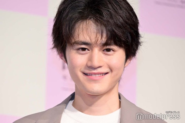 「印象派 モネからアメリカへ ウスター美術館所蔵」記者発表会に出席した鈴鹿央士（C）モデルプレス