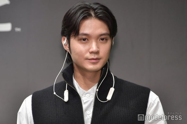 新ラインナップ発表会に出席した磯村勇斗（C）モデルプレス