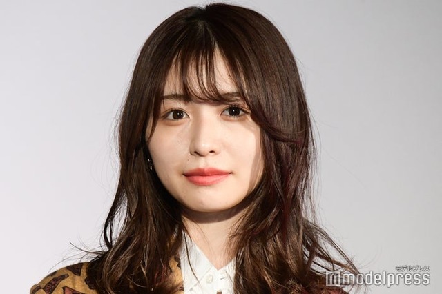 ヘアチェンジ前の長濱ねる（C）モデルプレス