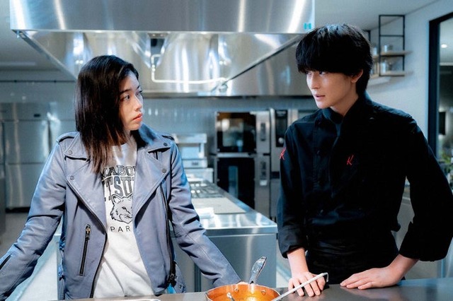 小芝風花、高橋文哉「フェルマーの料理」第4話より（C）TBS