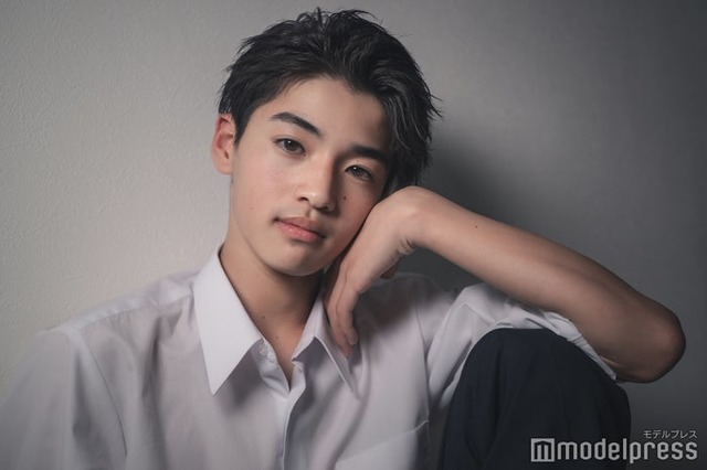 モデルプレスのインタビューに応じた竹村壮生さん（C）モデルプレス