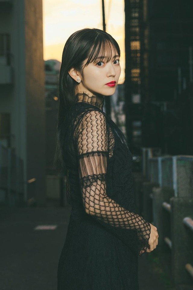 鈴木愛理（C）光文社／週刊FLASH 写真：東京祐