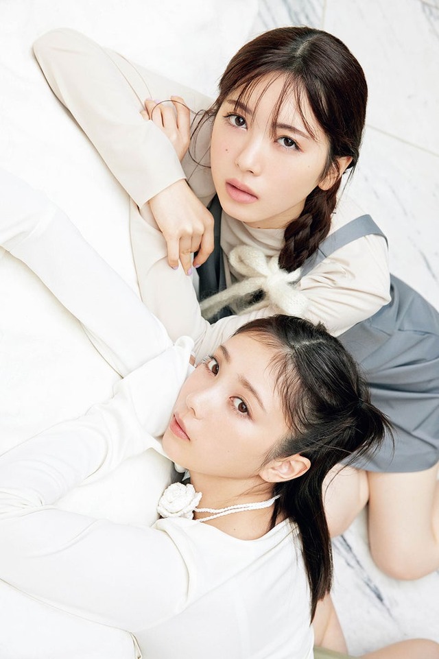 筒井あやめ、与田祐希（画像提供：光文社）