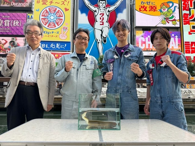 （左から）亀井哲夫氏、山本義彦氏、小島健、末澤誠也（C）MBS
