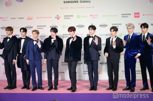ZEROBASEONE（左から）キム・ギュビン、キム・ジウン、ソク・マシュー、ハン・ユジン、ジャン・ハオ、ソン・ハンビン、キム・テレ、リッキー、パク・ゴヌク（C）モデルプレス