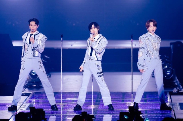 「SHINee WORLD VI［PERFECT ILLUMINATION］」東京・国立代々木競技場第一体育館公演／ 撮影：田中聖太郎