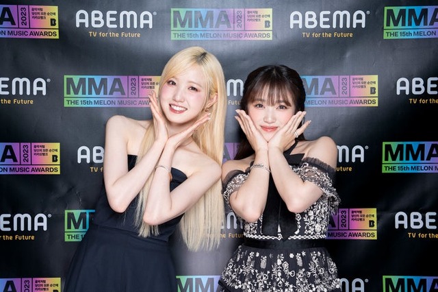 本田仁美、矢吹奈子（C）2023 Melon Music Awards（MMA2023）