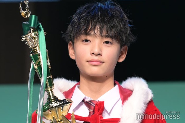 「男子中学生ミスターコン2023」初代グランプリに輝いた「竹内琉斗」くん（C）モデルプレス