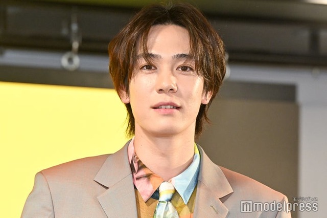 1st写真集『一』の発売記念イベントの囲み取材に応じた内藤秀一郎（C）モデルプレス