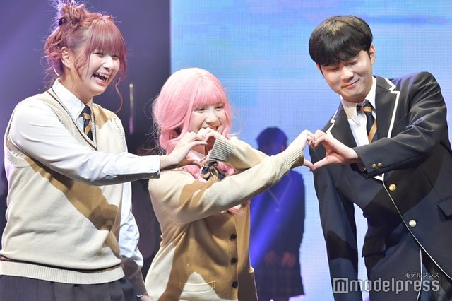 しなこ、おじゃす、韓国人先生デボちゃん（C）モデルプレス