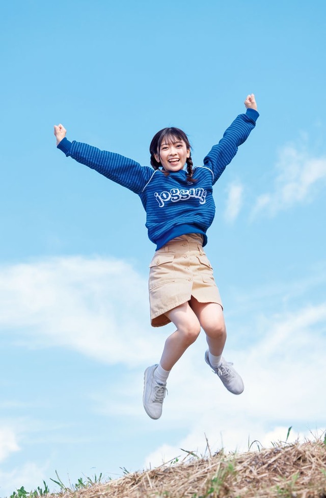 鈴原希実（C）山本絢子／集英社