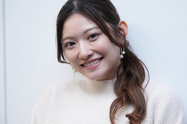 モデルプレスのインタビューに応じた出町杏奈（提供写真）