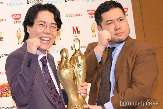 「M-1グランプリ2023」第19代チャンピオン・令和ロマン（C）モデルプレス