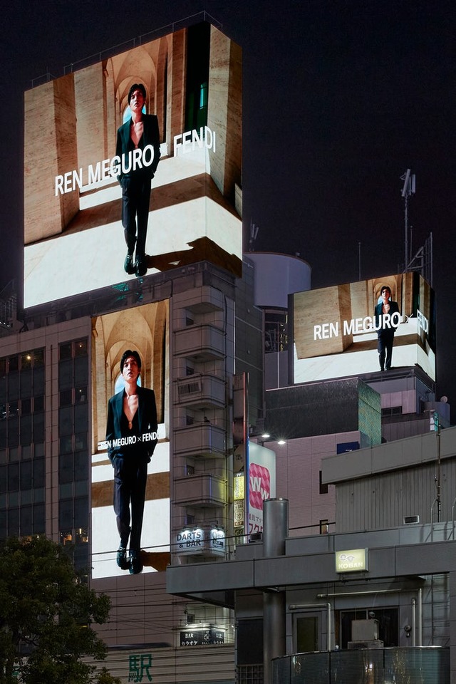 目黒蓮がジャックした渋谷スクランブル交差点（提供写真）