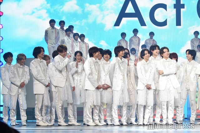お年玉を率先してあげた少年忍者／「Act ONE」公開記者会見の様子（C）モデルプレス