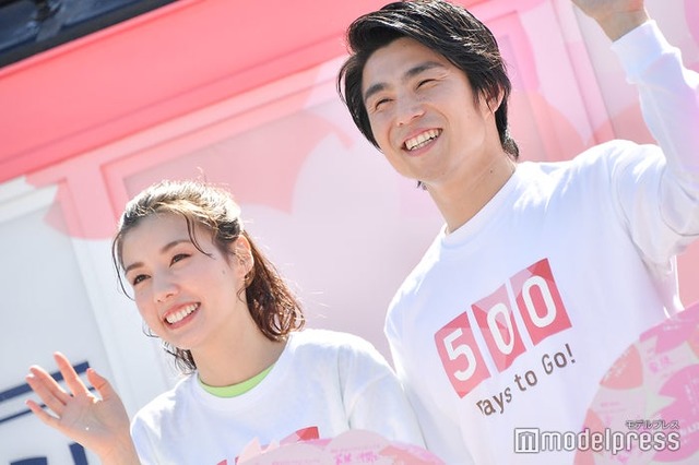 仲里依紗、中尾明慶（C）モデルプレス