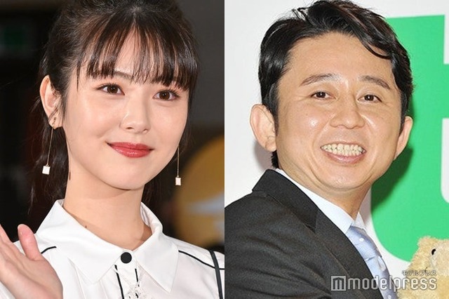 浜辺美波、有吉弘行（C）モデルプレス