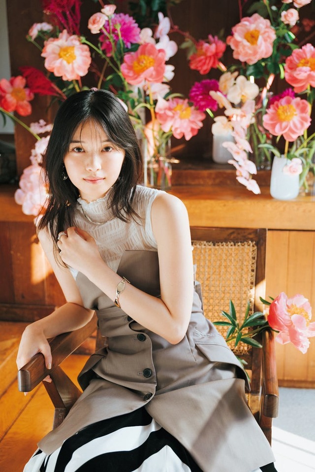 西野七瀬（C）光文社／週刊FLASH  写真◎前 康輔