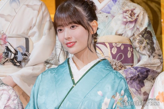 岩本蓮加（C）モデルプレス