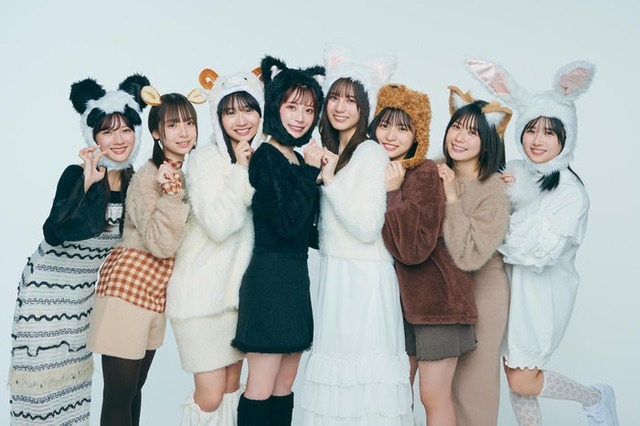 （左から）河田陽菜、渡辺莉奈、藤嶌果歩、東村芽依、小坂菜緒、正源司陽子、丹生明里、上村ひなの／Photo：Yasutomo Sampei（C）KOBUNSHA