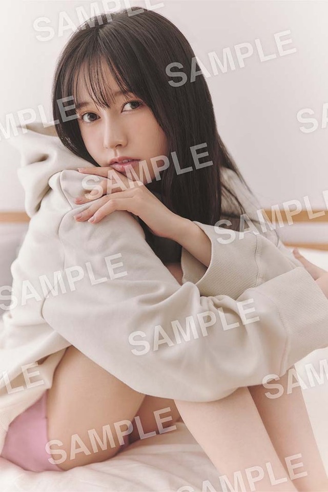 池田瑛紗「あの頃、乃木坂にいた」封入特典ポスター（C）マガジンハウス