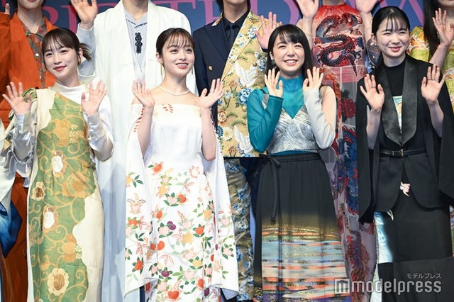 「千と千尋の神隠し」の製作発表会見に出席した川栄李奈、橋本環奈、上白石萌音、福地桃子（C）モデルプレス