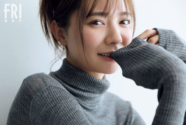川津明日香／撮影：三宮幹史／『FRIDAY』（講談社、3月8日発売）3月22日号より