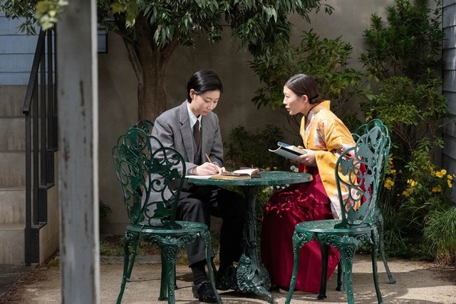 土居志央梨、伊藤沙莉「虎に翼」第9話より（C）NHK
