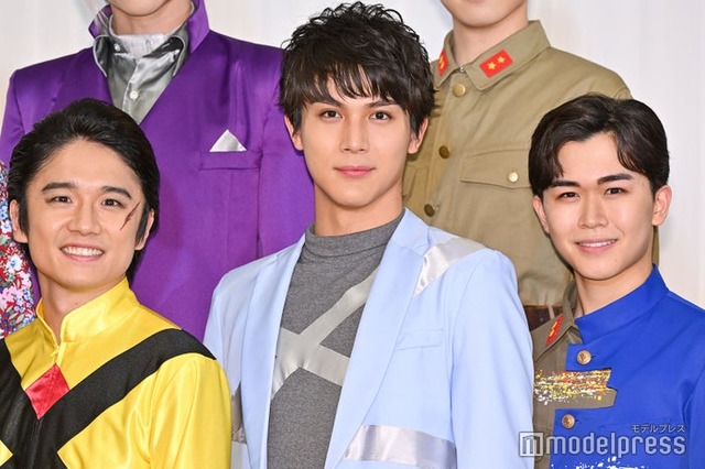 （左から）風間俊介、中川大志、鈴木福（C）モデルプレス