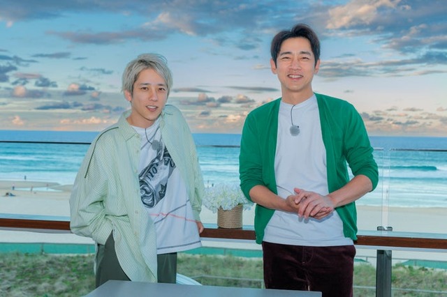 二宮和也、小泉孝太郎（C）TBS 撮影：HARUMI YOSHIMURA