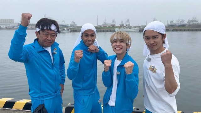 （左から）城島茂、草間リチャード敬太、松島聡、藤原丈一郎（C）日本テレビ