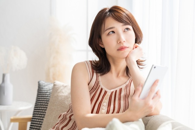 恋人との関係に落ち込んでいると…→親友からの【予想外の励まし方】に「人のあたたかさを実感」