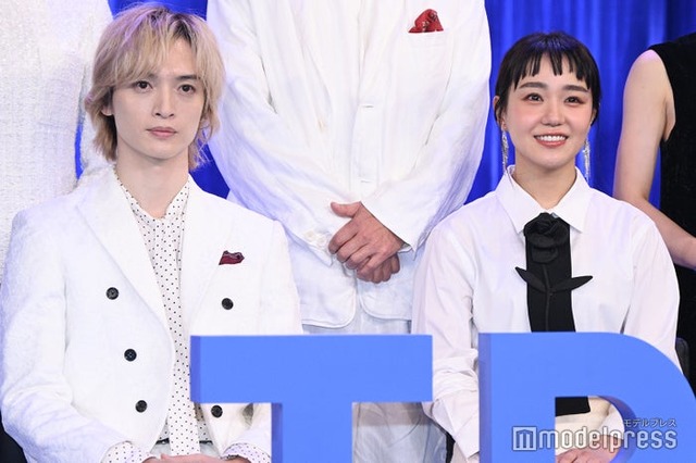 “沼森さん”こと玉森裕太、奈緒（C）モデルプレス