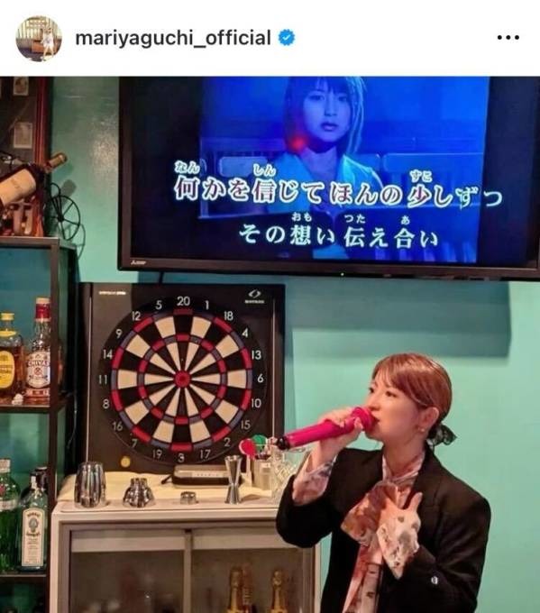 矢口真里、“スナックのママ”になりきり！カラオケSHOTに反響「こんな飲み屋なら毎日行っちゃう」「綺麗です」