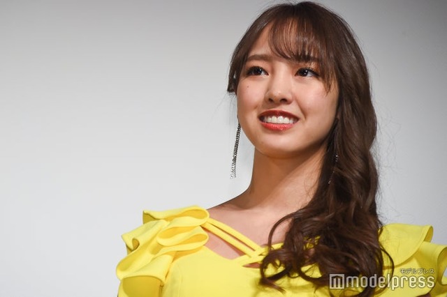 ロングヘアの飯窪春菜 （C）モデルプレス
