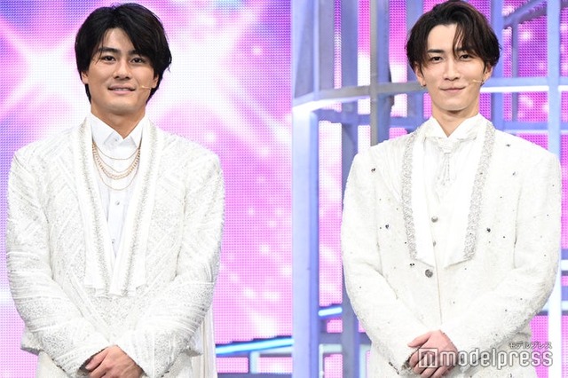 帝劇最後の「DREAM BOYS」でバディを組む森本慎太郎、渡辺翔太（C）モデルプレス