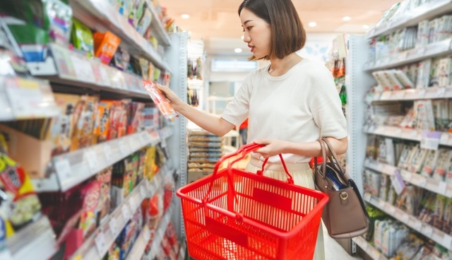 外国人が日本のコンビニに衝撃！？「まるで小さな…」感激した理由に『誇りに思う』『思わず笑った』