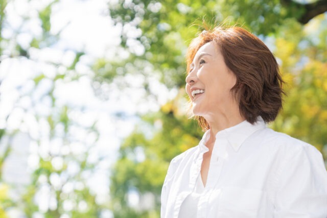 接客中…60代の女性に”美しさの秘訣”を質問した結果…→「こんな歳の重ね方がしたい！」