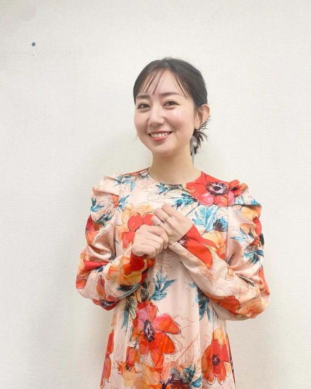 豊崎由里絵　Instagramより